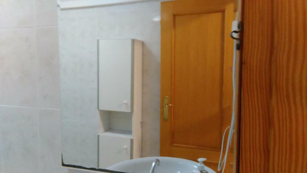 Apartamento Ciudad De Las Ciencias 2 Valencia Eksteriør billede