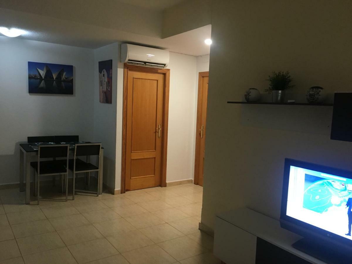 Apartamento Ciudad De Las Ciencias 2 Valencia Eksteriør billede