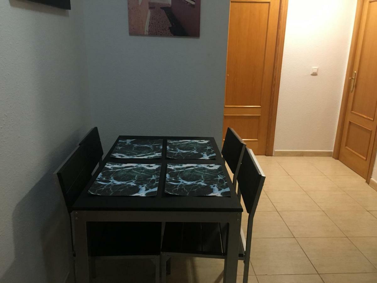 Apartamento Ciudad De Las Ciencias 2 Valencia Eksteriør billede